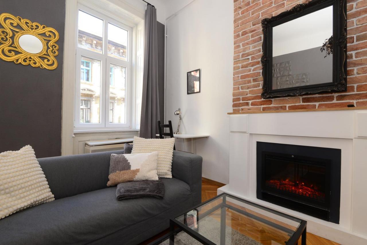 Your Place Apartman Budapest Exterior foto